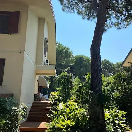 Casa Paola Exclusive Seafront 240 Smq, Garden 600 Sqm Lignano Sabbiadoro