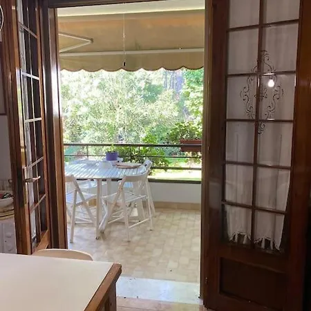 Casa Paola Exclusive Seafront 240 Smq, Garden 600 Sqm Villa *