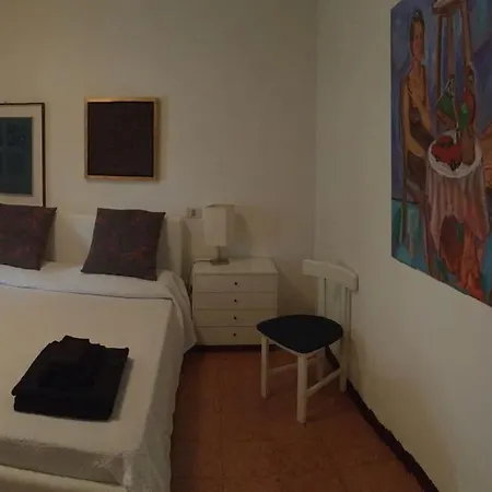 Casa Paola Exclusive Seafront 240 Smq, Garden 600 Sqm